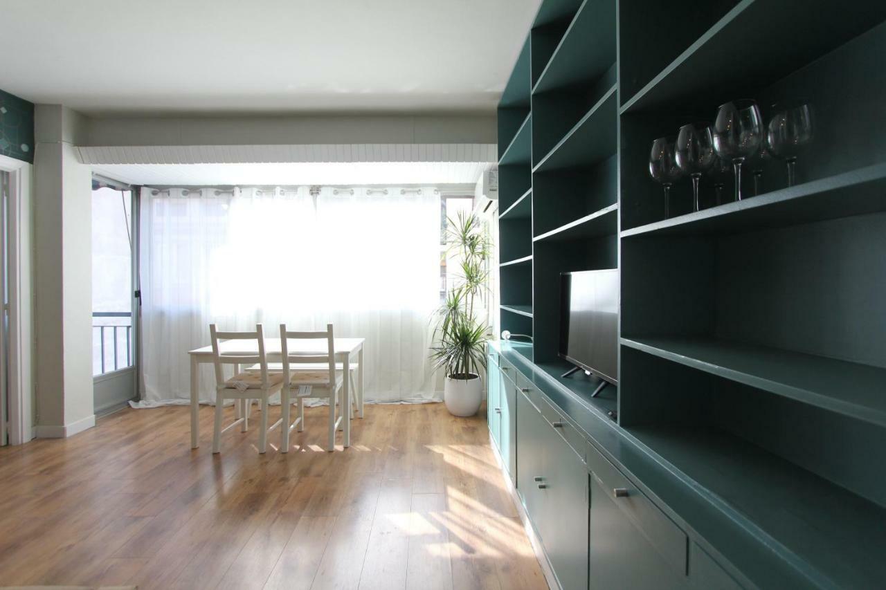 Cosy Apartment Prado Museum Madrid Esterno foto