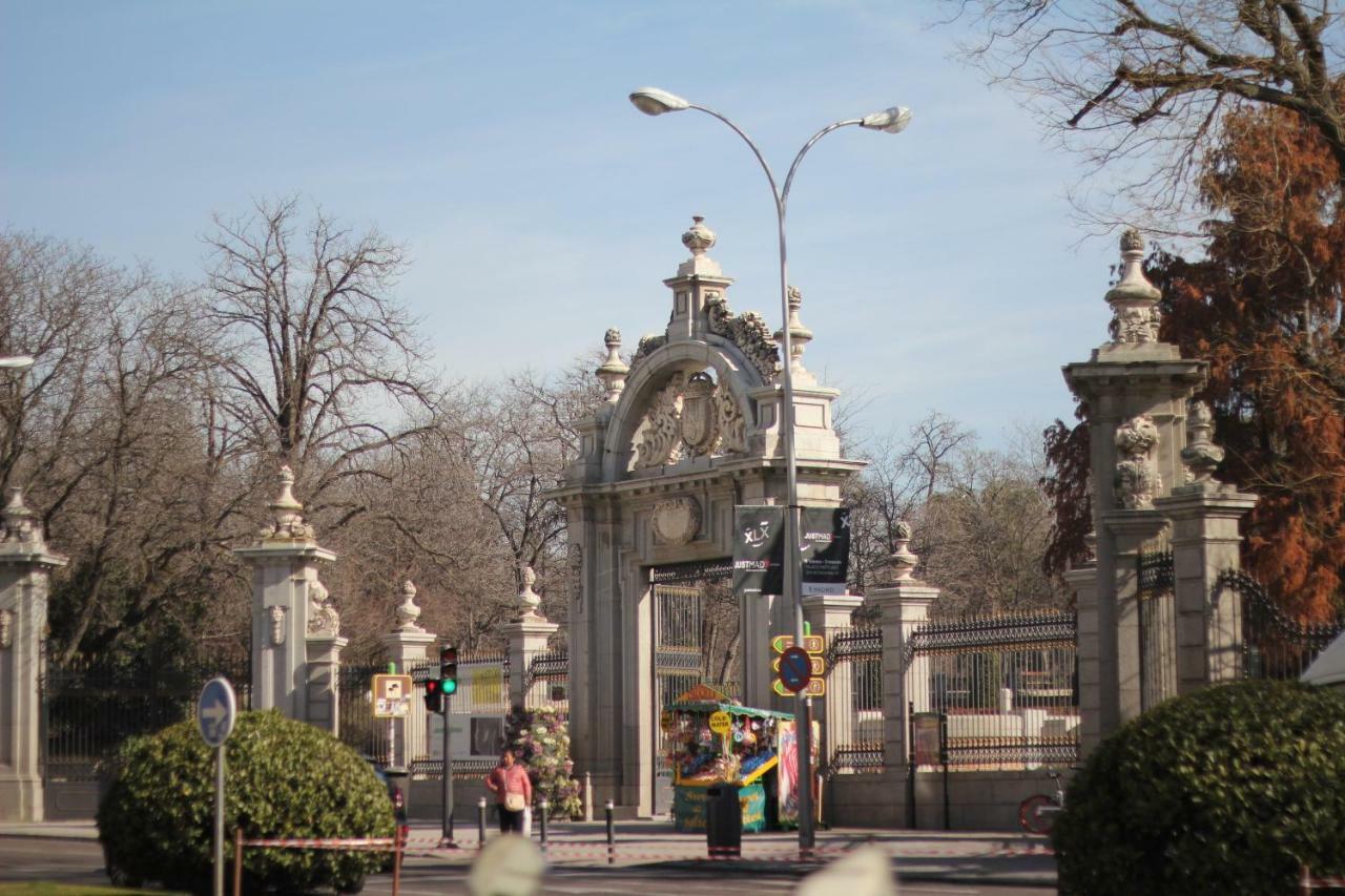 Cosy Apartment Prado Museum Madrid Esterno foto